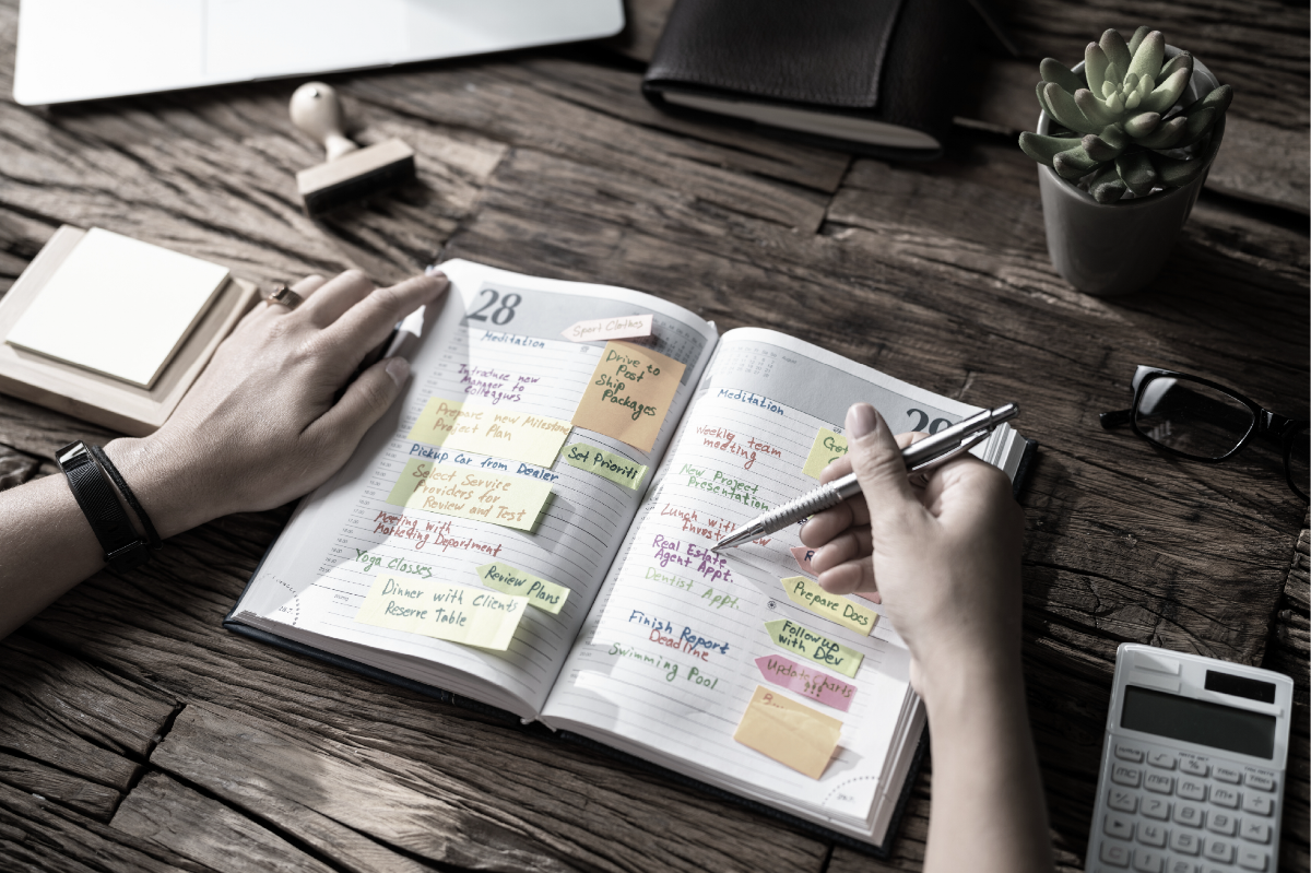 Behind-the-scenes business coaching for makers and shop owners